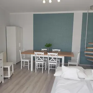  Apartament Zoli Apartmanok-adri Koelcsey 32