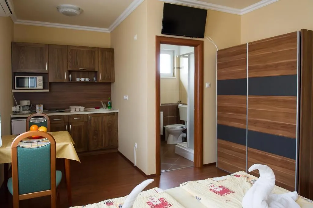 Aura Apartman Hajduszoboszlo Hungary
