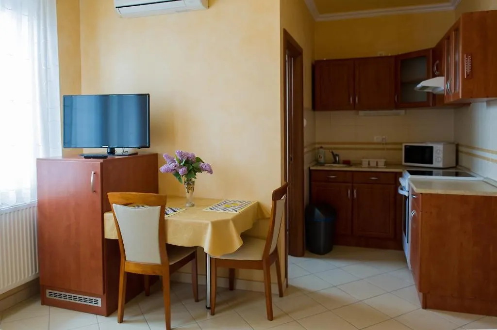 Apartment Aura Apartman Hajduszoboszlo